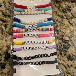 Taylor Swift Friendship Bracelets